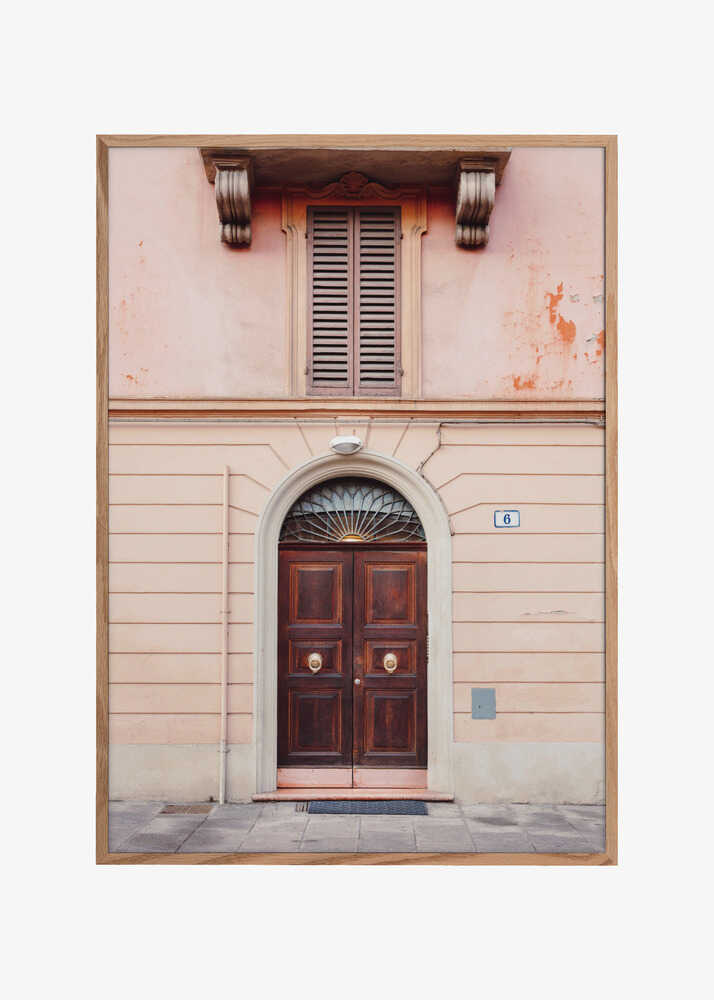 Bologna in Pink | Italy travel photography