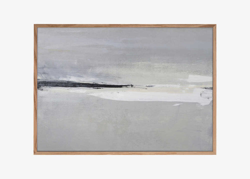 Serene Horizon with Soft Gray and White Tones