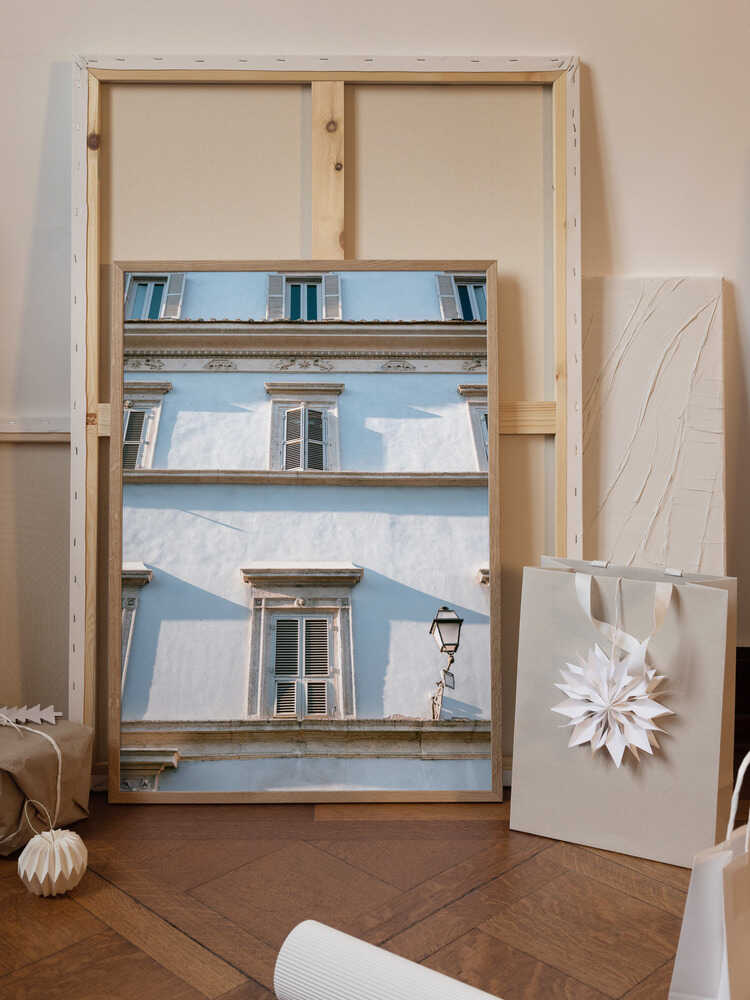 Blue tones of Rome - Italy travel photography ||