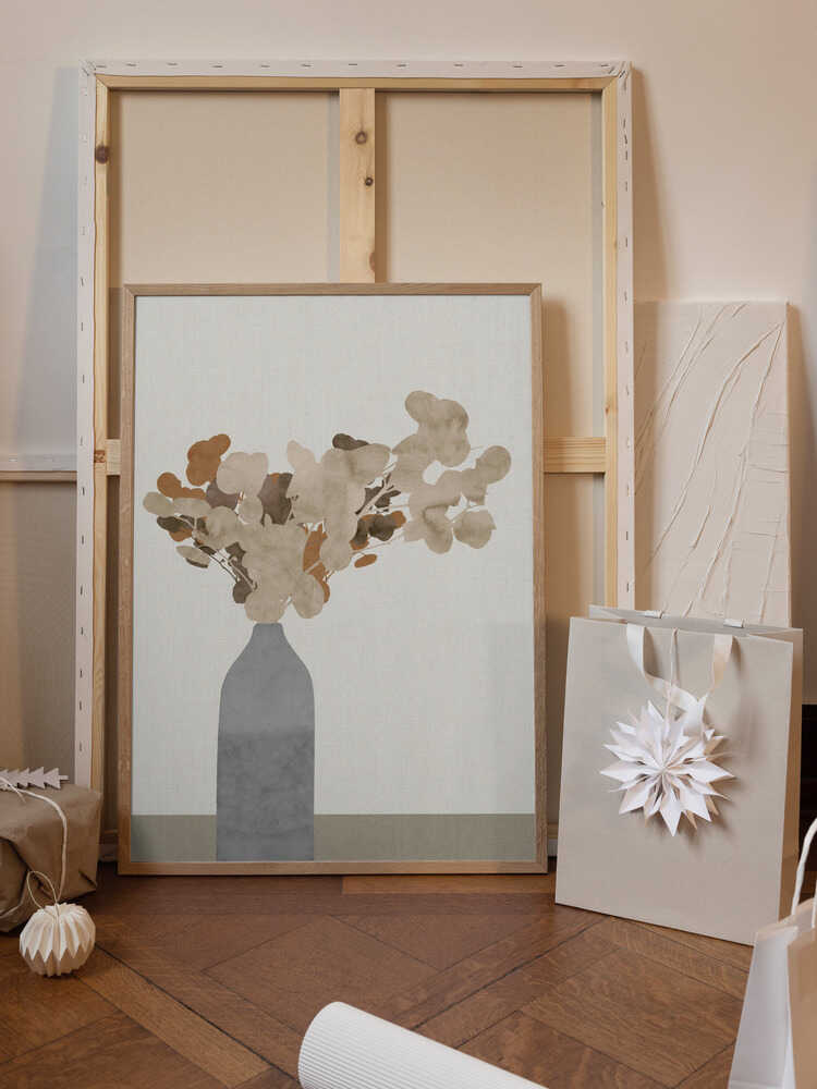 Rust Brown Dried Flowers In Vase On Table 1 Jpg