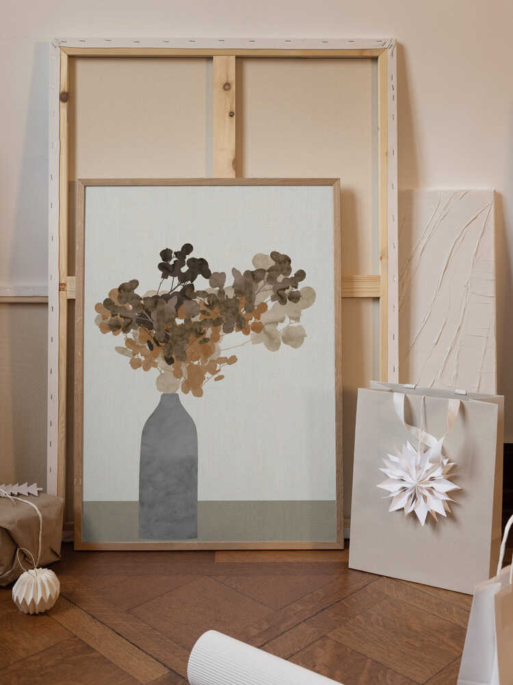 Rust Brown Dried Flowers In Vase On Table 2